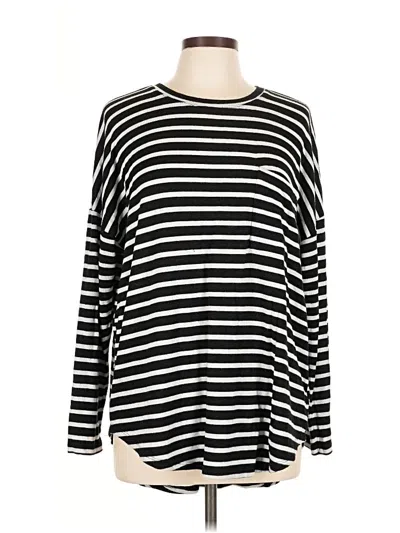 Pre-owned Old Navy Pullover Sweater In Black