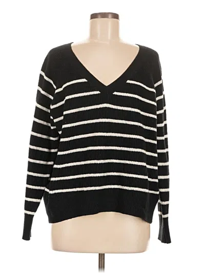 Pre-owned Old Navy Pullover Sweater In Black