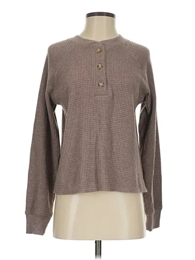 Pre-owned Old Navy Pullover Sweater In Brown