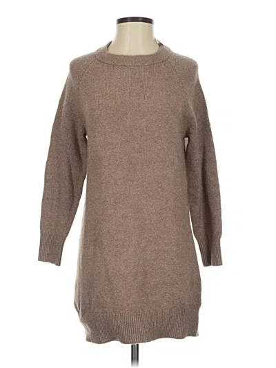 Pre-owned Old Navy Pullover Sweater In Brown