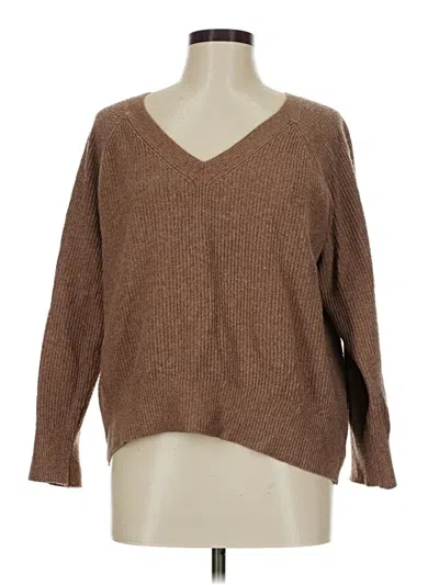 Pre-owned Old Navy Pullover Sweater In Brown