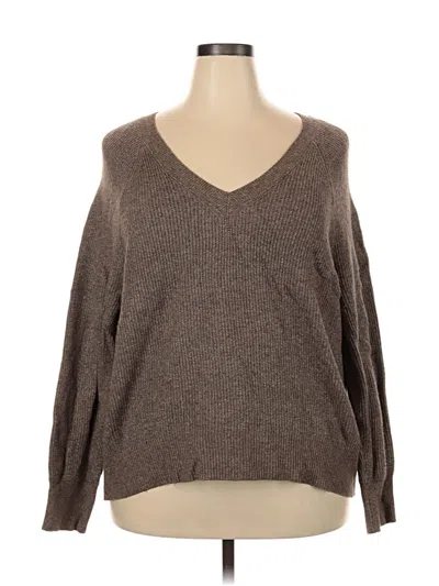 Pre-owned Old Navy Pullover Sweater In Brown