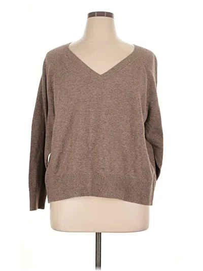 Pre-owned Old Navy Pullover Sweater In Brown