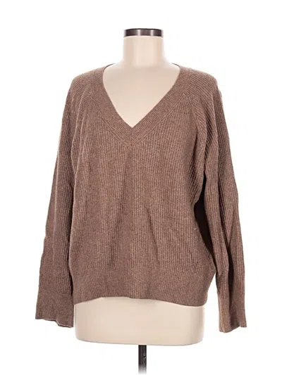 Pre-owned Old Navy Pullover Sweater In Brown