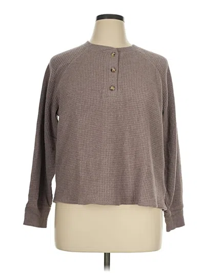 Pre-owned Old Navy Pullover Sweater In Brown