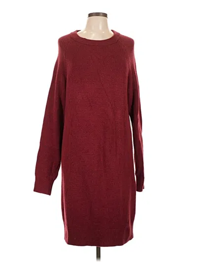 Pre-owned Old Navy Pullover Sweater In Burgundy