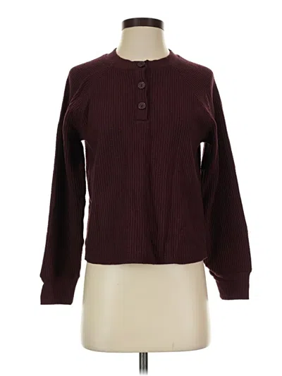 Pre-owned Old Navy Pullover Sweater In Burgundy