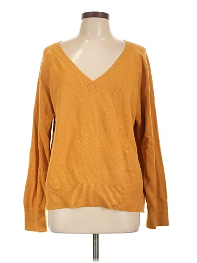 Pre-owned Old Navy Pullover Sweater In Gold