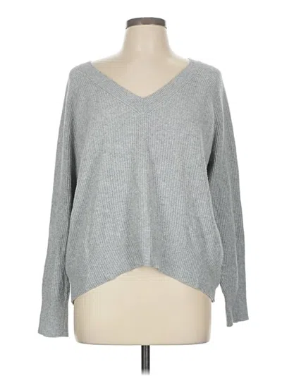 Pre-owned Old Navy Pullover Sweater In Gray