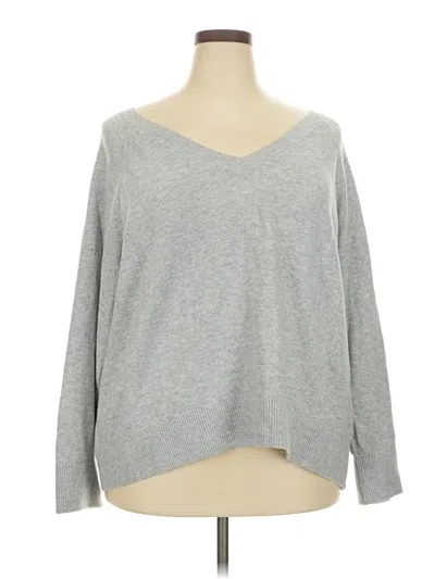 Pre-owned Old Navy Pullover Sweater In Gray