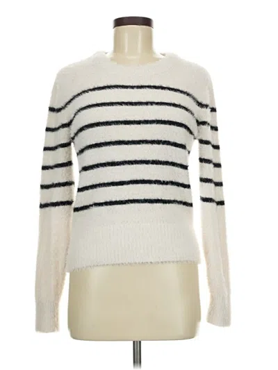 Pre-owned Old Navy Pullover Sweater In Ivory