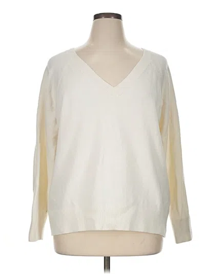 Pre-owned Old Navy Pullover Sweater In Ivory