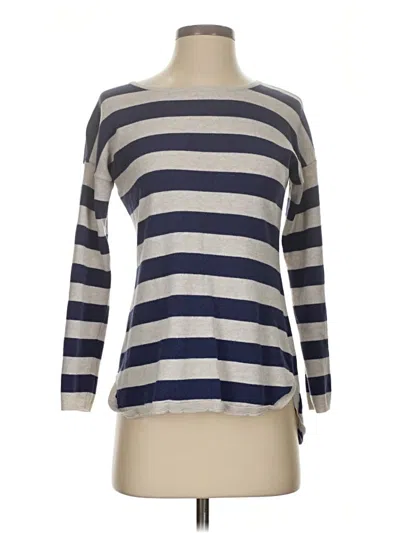 Pre-owned Old Navy Pullover Sweater In Silver