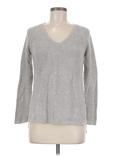 Pre-owned Old Navy Pullover Sweater In Silver