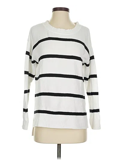 Pre-owned Old Navy Pullover Sweater In White