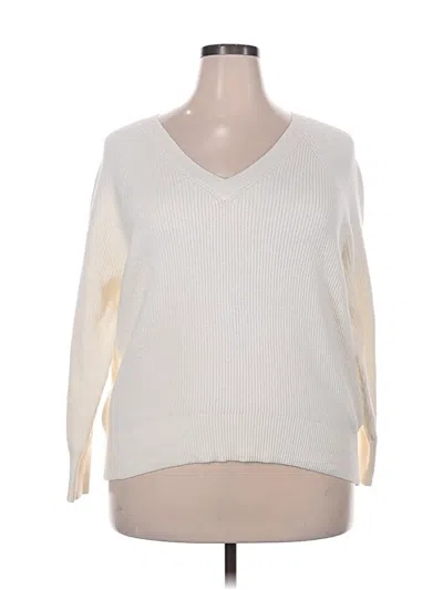 Pre-owned Old Navy Pullover Sweater In White