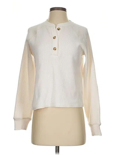 Pre-owned Old Navy Pullover Sweater In White