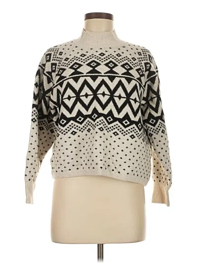Pre-owned Old Navy Pullover Sweater In White