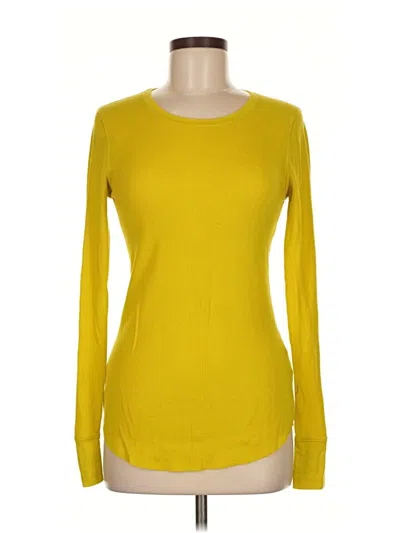 Pre-owned Old Navy Pullover Sweater In Yellow