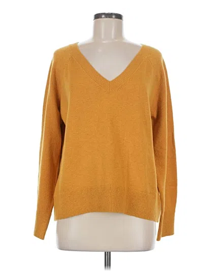 Pre-owned Old Navy Pullover Sweater In Yellow