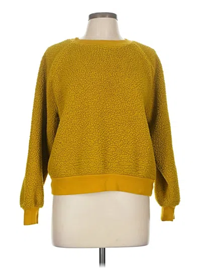 Pre-owned Old Navy Pullover Sweater In Yellow