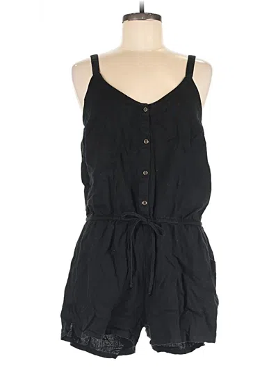 Pre-owned Old Navy Romper In Black