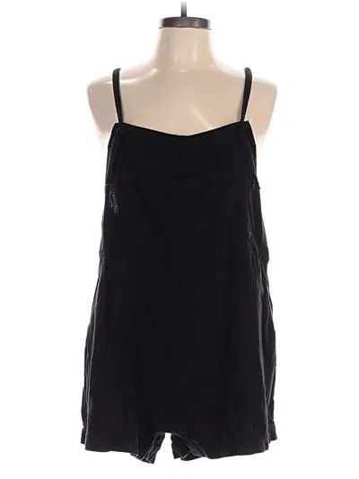 Pre-owned Old Navy Romper In Black