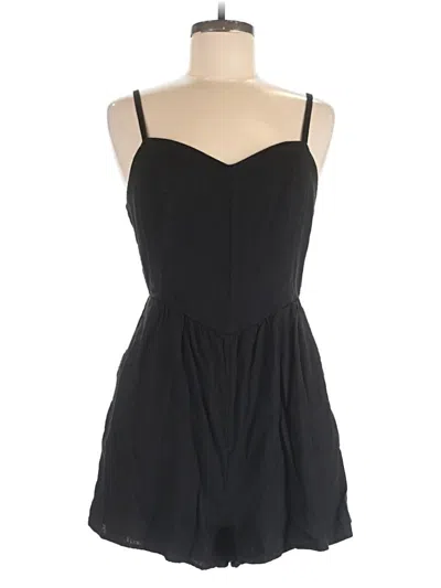 Pre-owned Old Navy Romper In Black