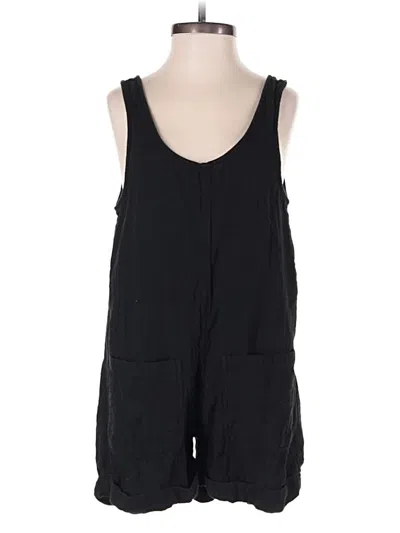 Pre-owned Old Navy Romper In Black