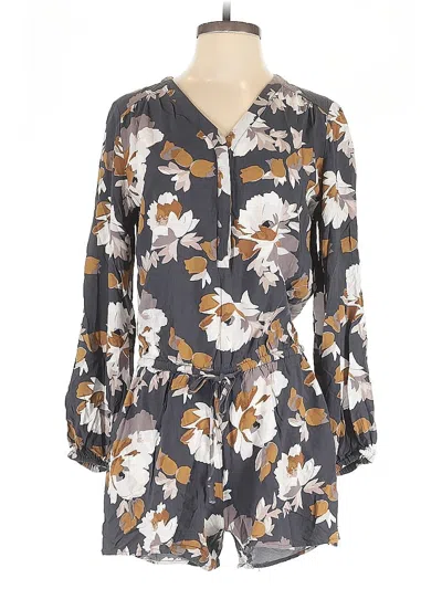 Pre-owned Old Navy Romper In Gray