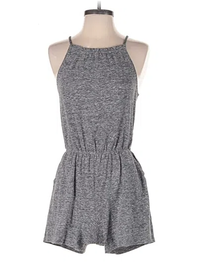 Pre-owned Old Navy Romper In Gray