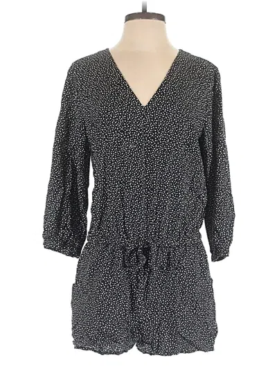 Pre-owned Old Navy Romper In Gray