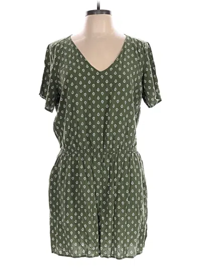 Pre-owned Old Navy Romper In Green