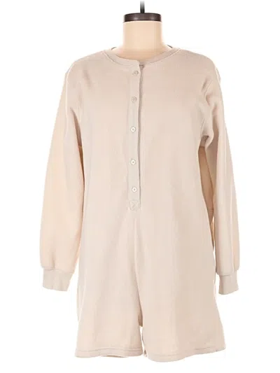 Pre-owned Old Navy Romper In Ivory