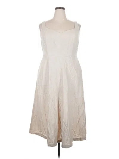 Pre-owned Old Navy Romper In Ivory