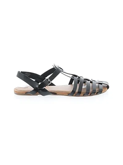 Pre-owned Old Navy Sandals In Black