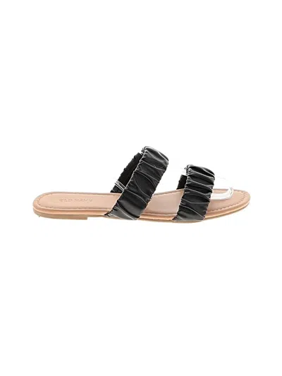 Pre-owned Old Navy Sandals In Black
