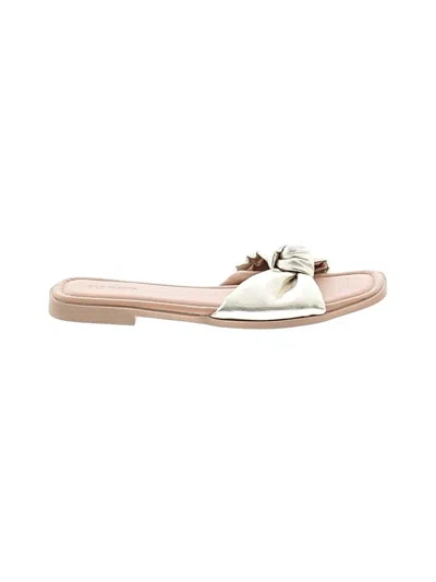 Pre-owned Old Navy Sandals In Gold
