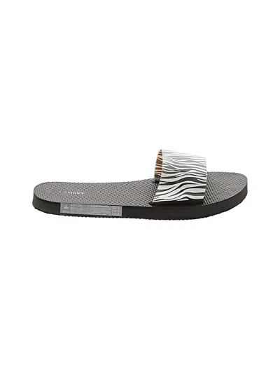 Pre-owned Old Navy Sandals In Gray