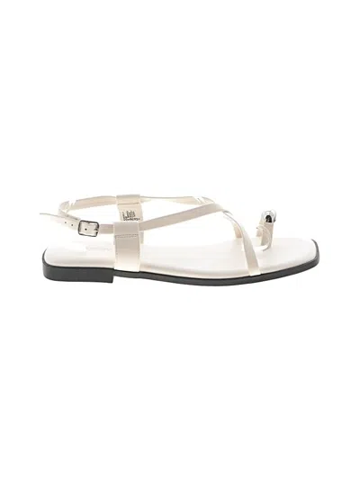 Pre-owned Old Navy Sandals In Ivory