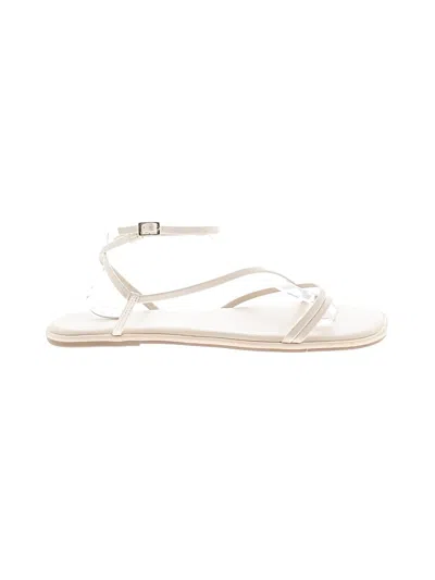 Pre-owned Old Navy Sandals In Ivory