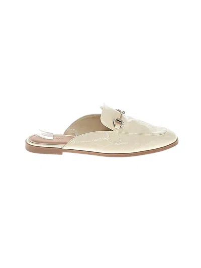 Pre-owned Old Navy Sandals In White