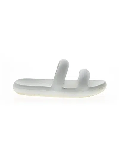 Pre-owned Old Navy Sandals In White