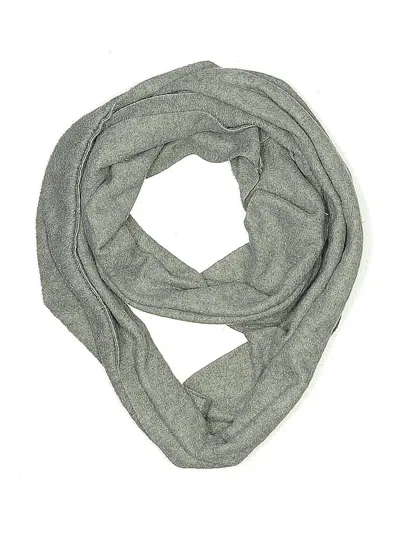 Pre-owned Old Navy Scarf In Gray