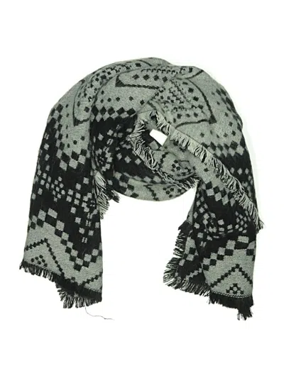 Pre-owned Old Navy Scarf In Gray