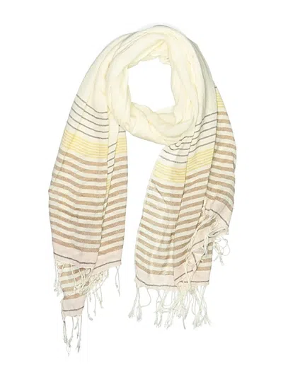 Pre-owned Old Navy Scarf In Ivory