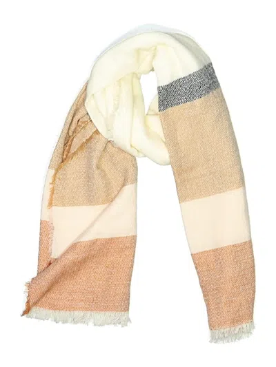 Pre-owned Old Navy Scarf In Tan