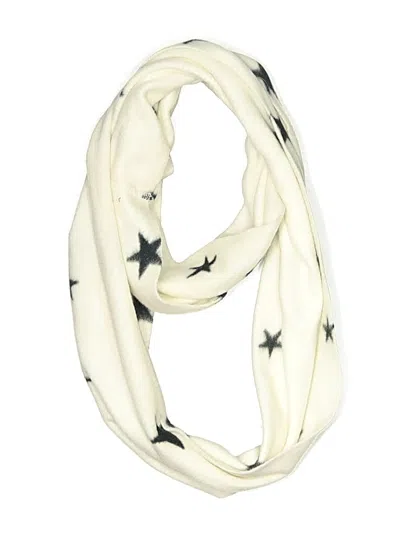 Pre-owned Old Navy Scarf In White