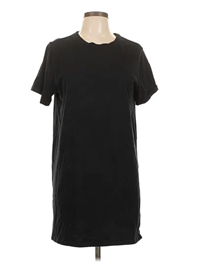 Pre-owned Old Navy Short Sleeve T-shirt In Black