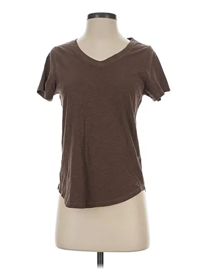 Pre-owned Old Navy Short Sleeve T-shirt In Brown